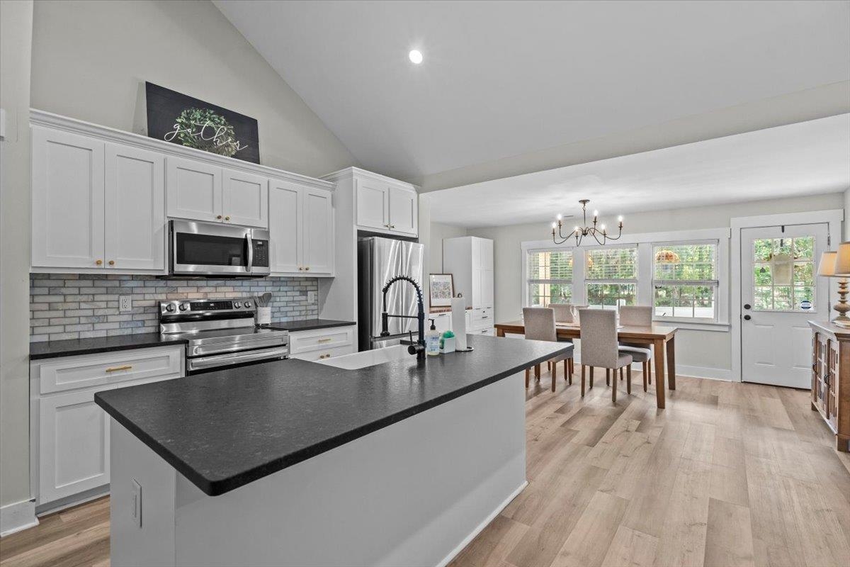 1141 Old Hills Bridge Road Pauline, SC 29374 - Photo 8 of 34