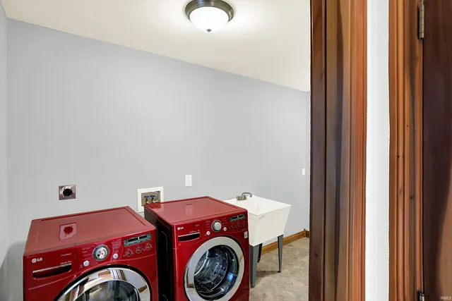 $424,900 | 5922 State Road 46, Ellettsville, IN 47429