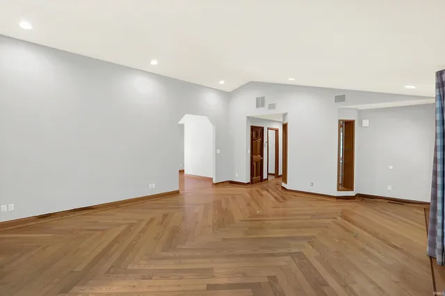 $424,900 | 5922 State Road 46, Ellettsville, IN 47429