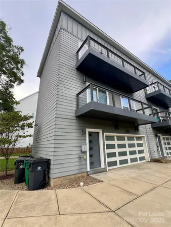 $2,500 | 1106 North Alexander Street, Charlotte, NC 28206