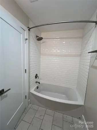 $2,500 | 1106 North Alexander Street, Charlotte, NC 28206