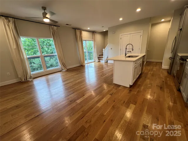 $2,600 | 1106 North Alexander Street, Charlotte, NC 28206