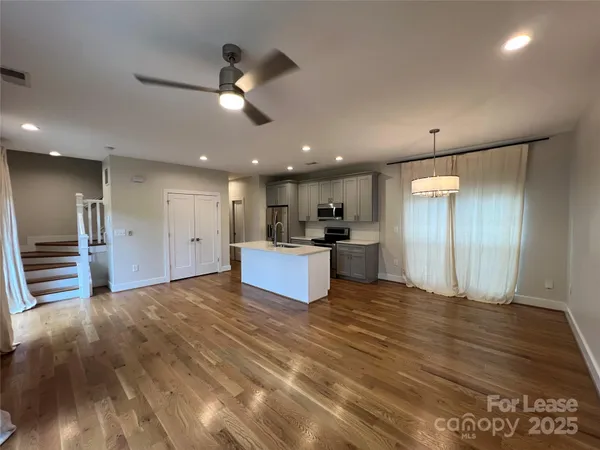 $2,500 | 1106 North Alexander Street, Charlotte, NC 28206