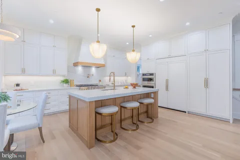 $3,400,000 | 7113 Fairfax Road, Bethesda, MD 20814