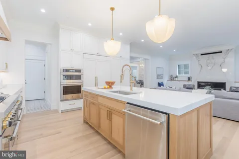 $3,400,000 | 7113 Fairfax Road, Bethesda, MD 20814