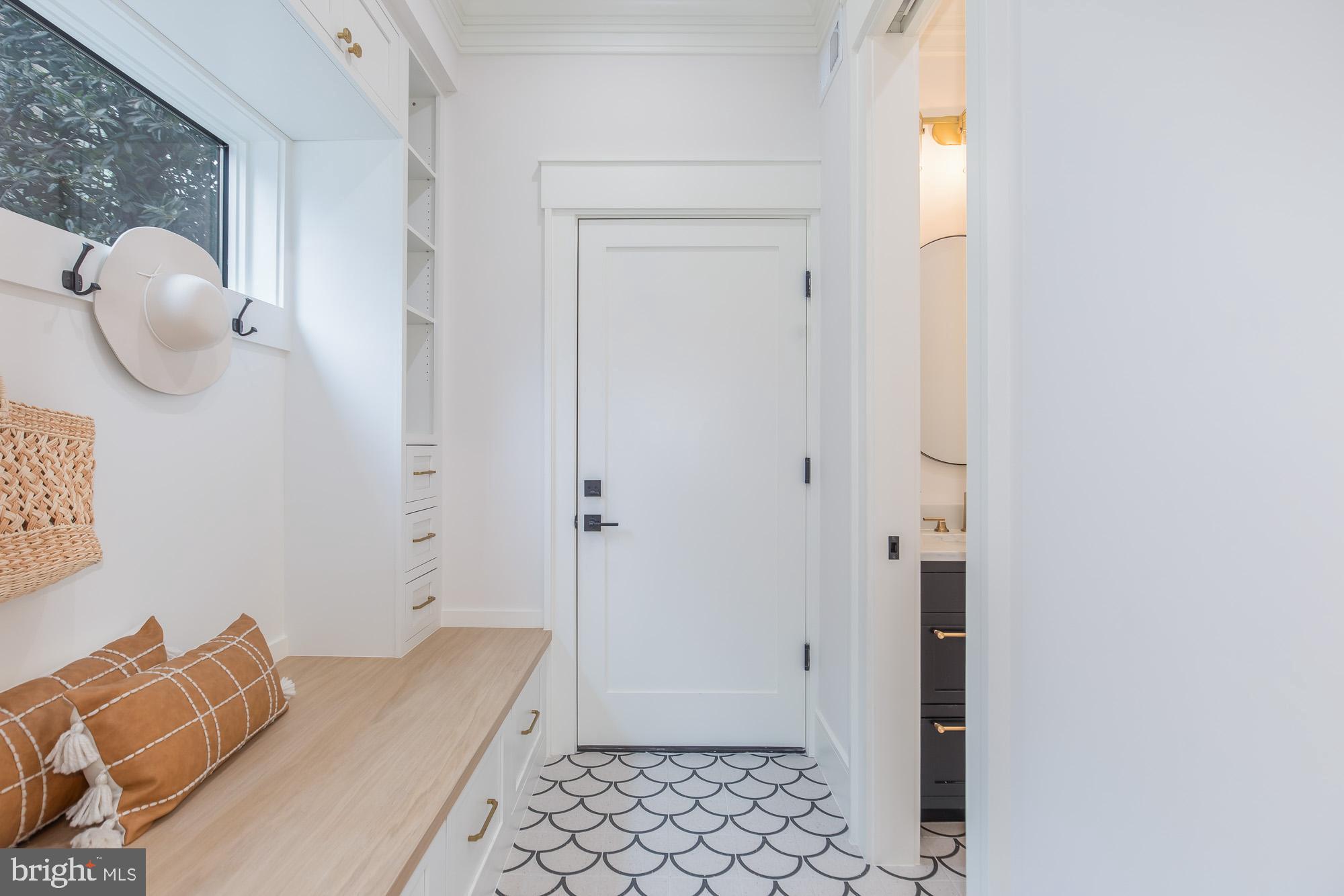 7113 Fairfax Road Bethesda, MD 20814 - Photo 20 of 67