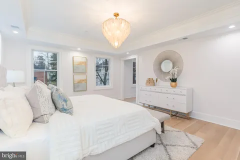 $3,400,000 | 7113 Fairfax Road, Bethesda, MD 20814