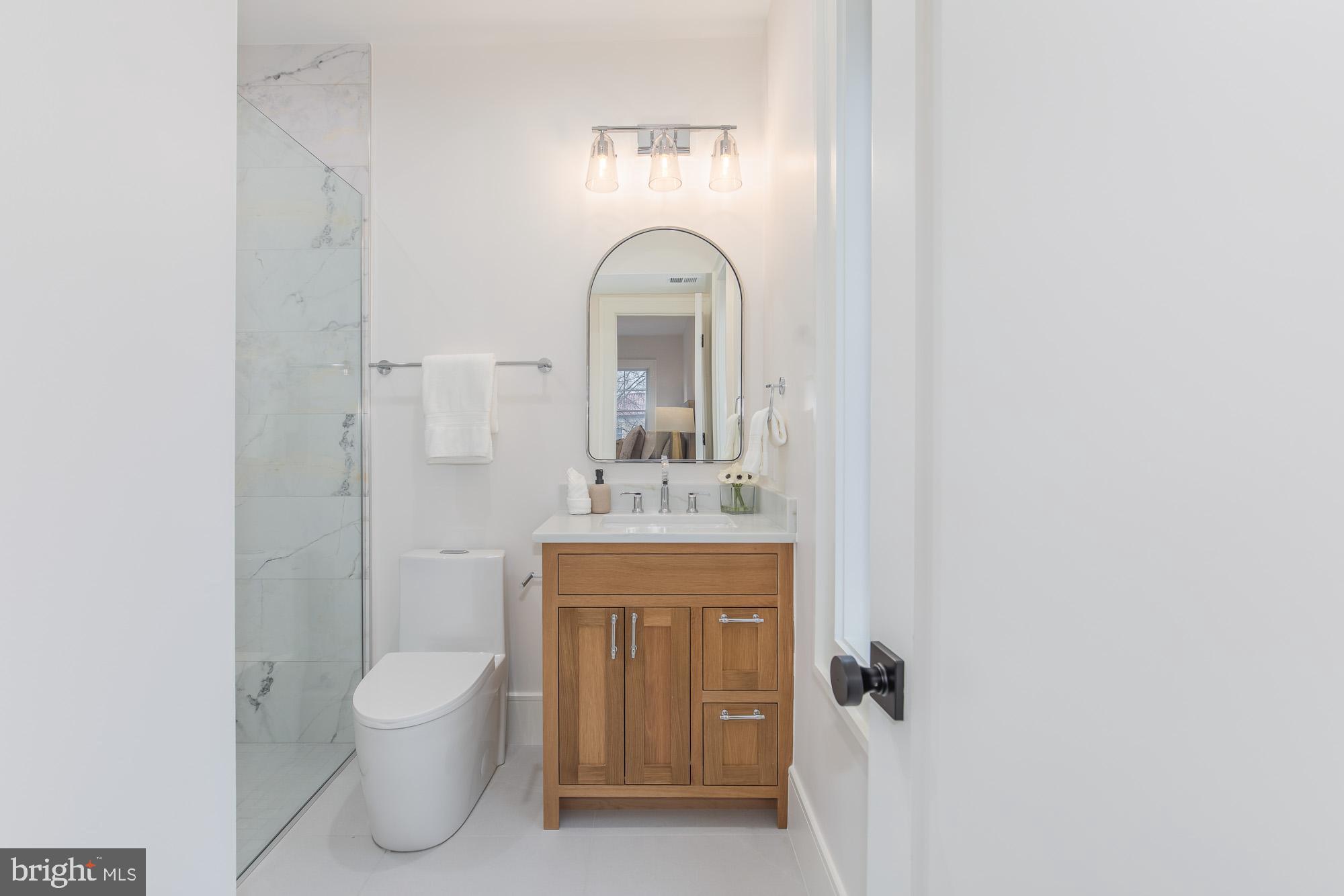 7113 Fairfax Road Bethesda, MD 20814 - Photo 36 of 67