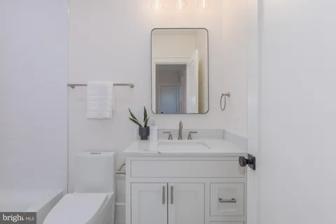 $3,400,000 | 7113 Fairfax Road, Bethesda, MD 20814