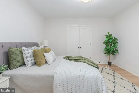 $3,400,000 | 7113 Fairfax Road, Bethesda, MD 20814