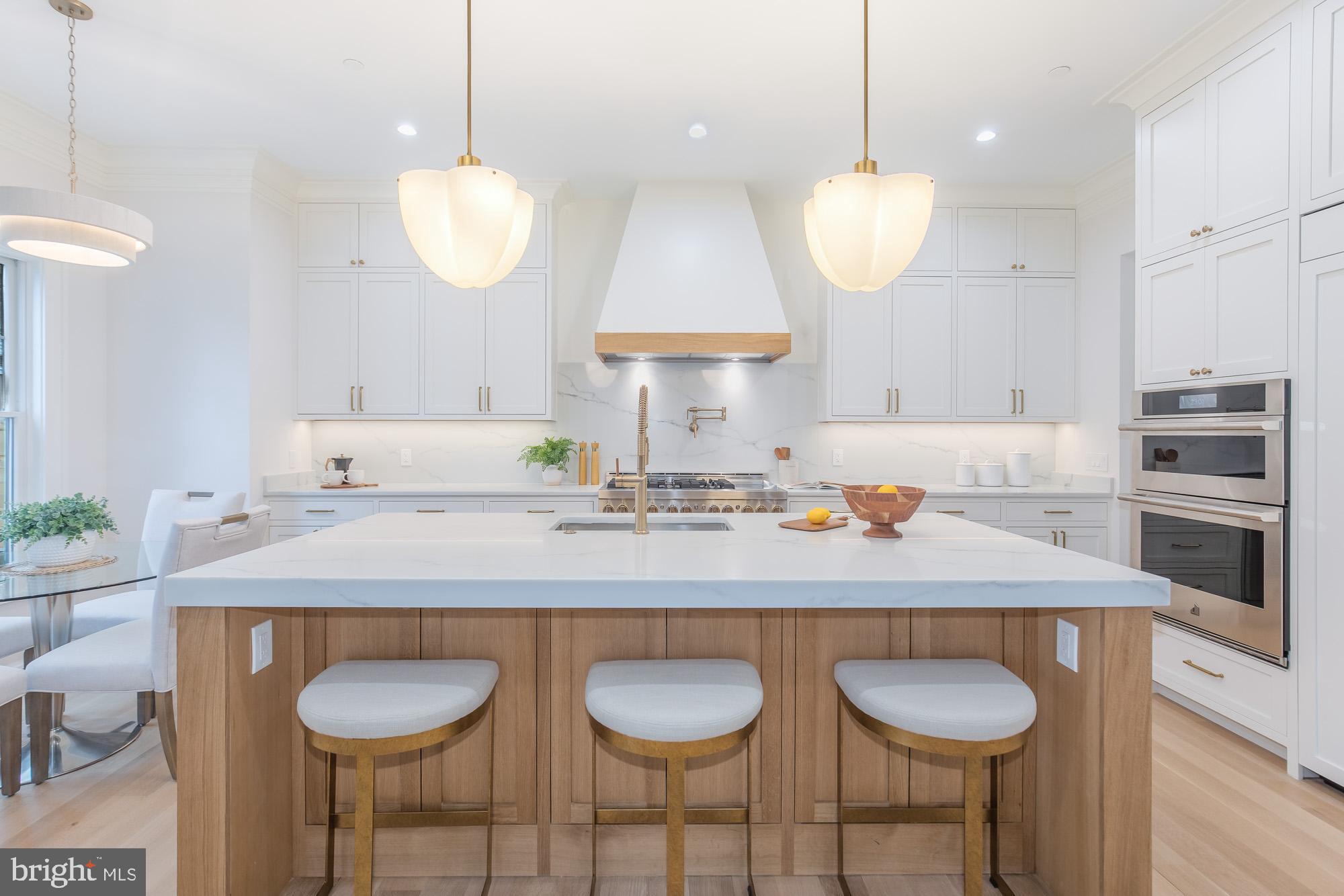 7113 Fairfax Road Bethesda, MD 20814 - Photo 10 of 67