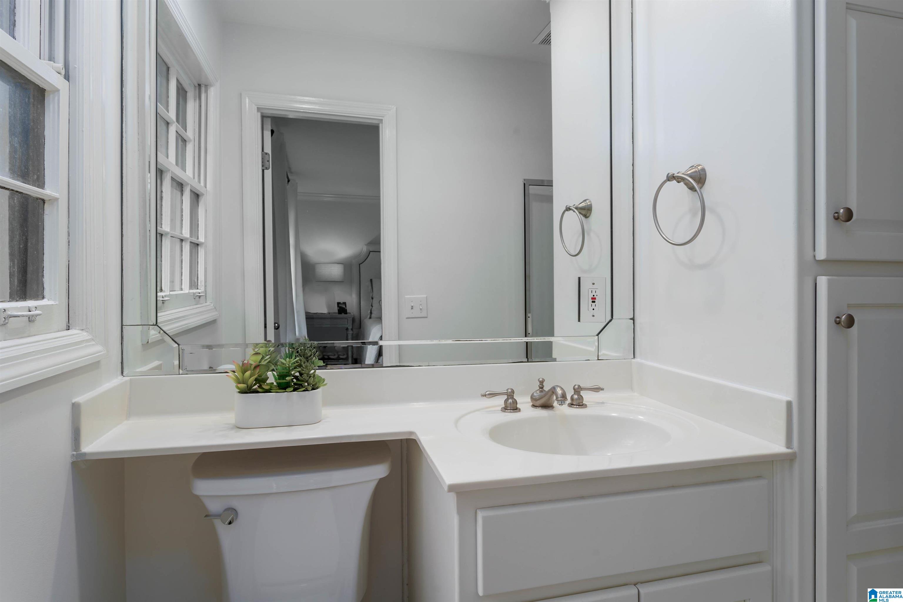 3528 Brookwood Road Birmingham, AL 35223 - Photo 32 of 45