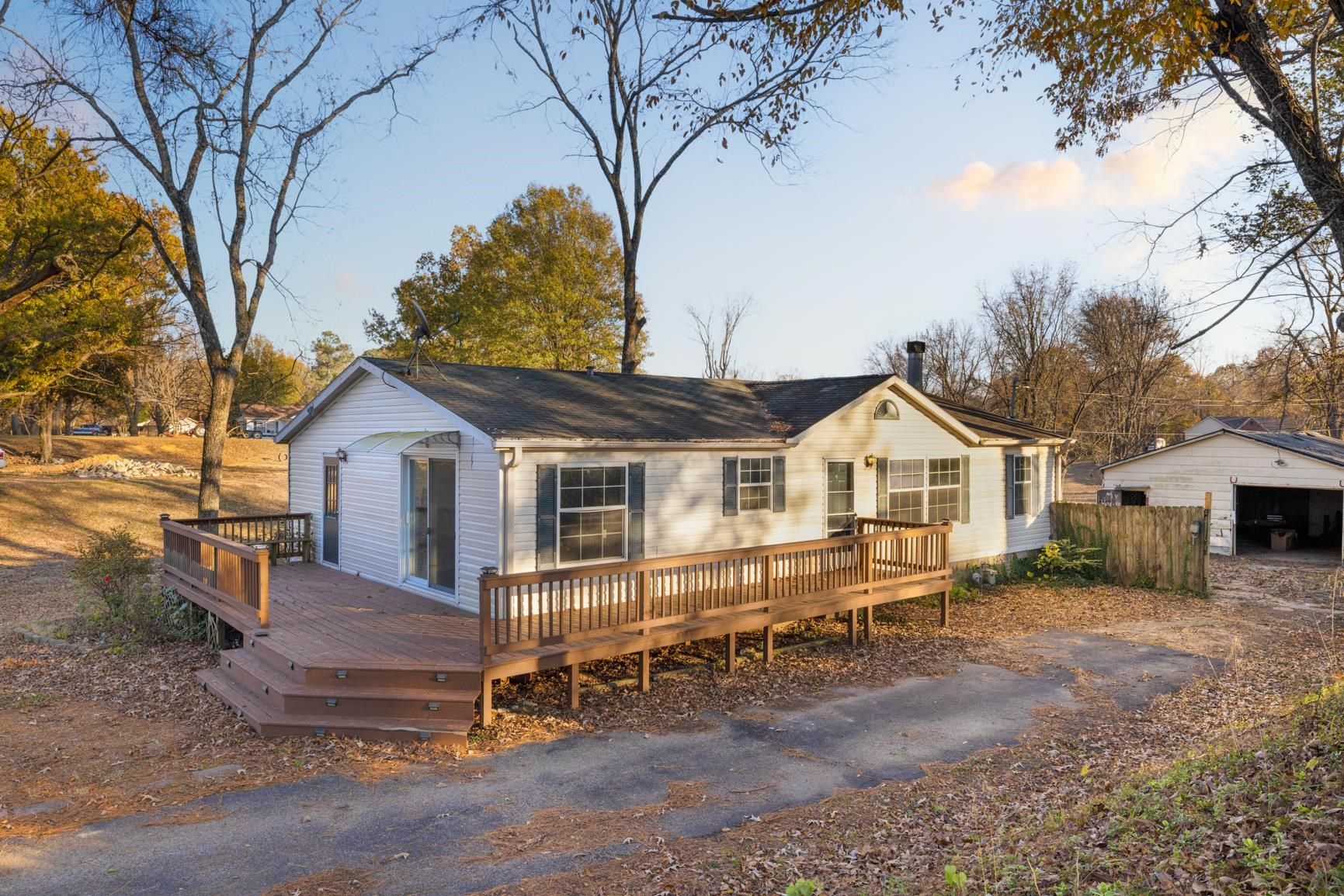 1029 Faulkner Road Atoka, TN 38004 - Photo 1 of 26 Gallery Image 1