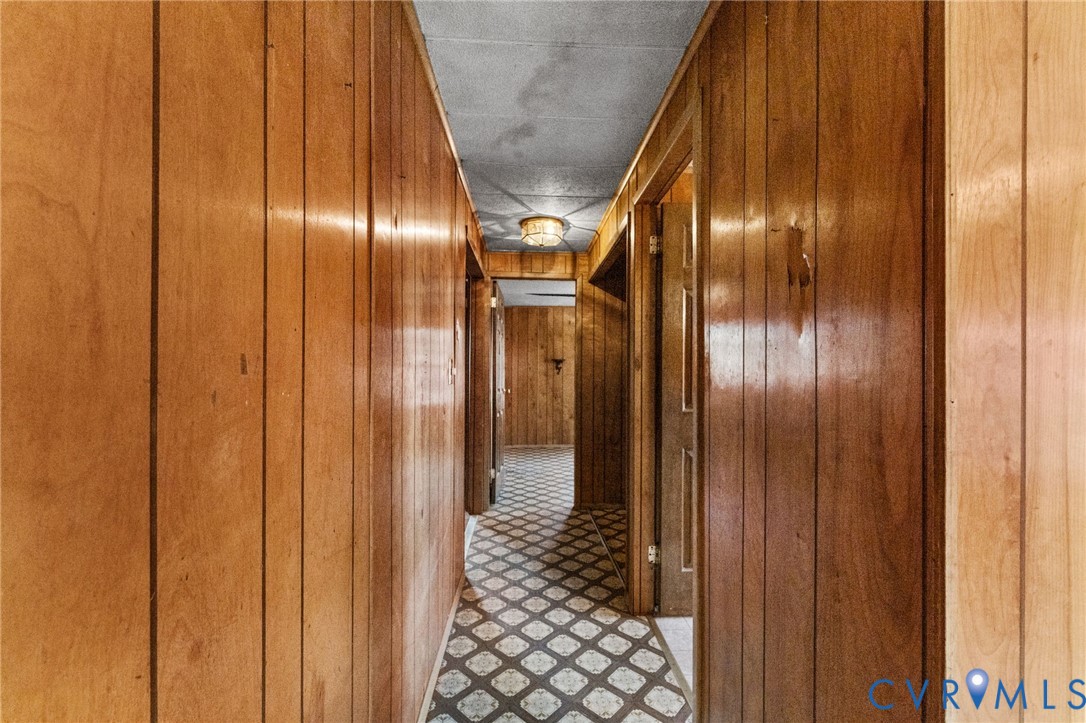 815 West Riverside Drive Lanexa, VA 23089 - Photo 10 of 22