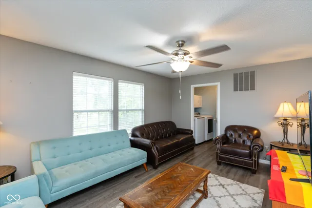 $345,000 | 10270 Apple Blossom Circle, Fishers, IN 46038