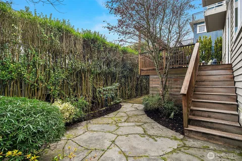 $1,595,000 | 1520 37th Avenue, Seattle, WA 98122