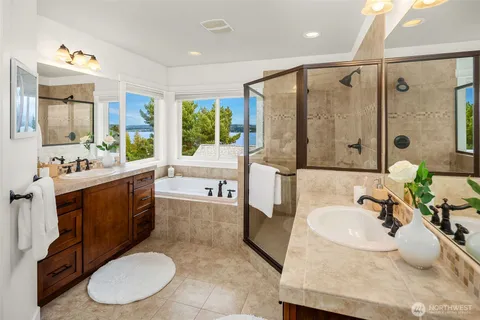 $1,595,000 | 1520 37th Avenue, Seattle, WA 98122