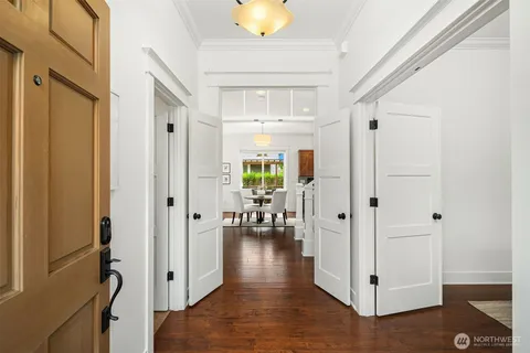 $1,595,000 | 1520 37th Avenue, Seattle, WA 98122