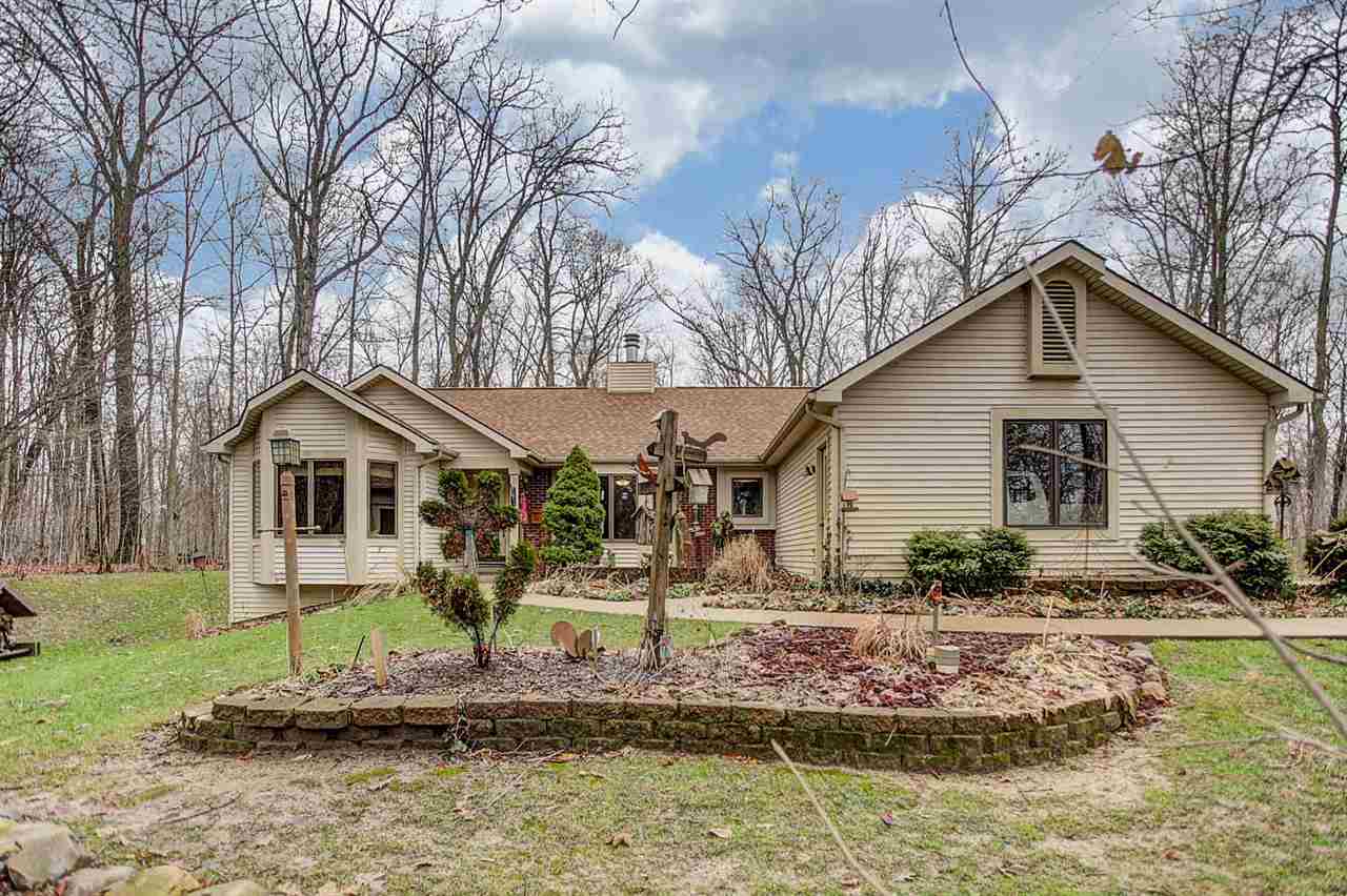 1325 Simon Road Huntertown, IN 46748 - Photo 1 of 36 Gallery Image 1