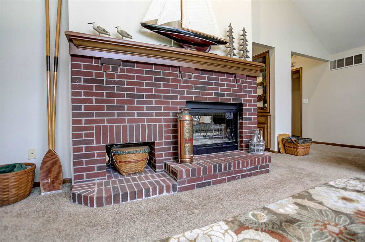 1325 Simon Road Huntertown, IN 46748 - Photo 6 of 36 Gallery Image 6