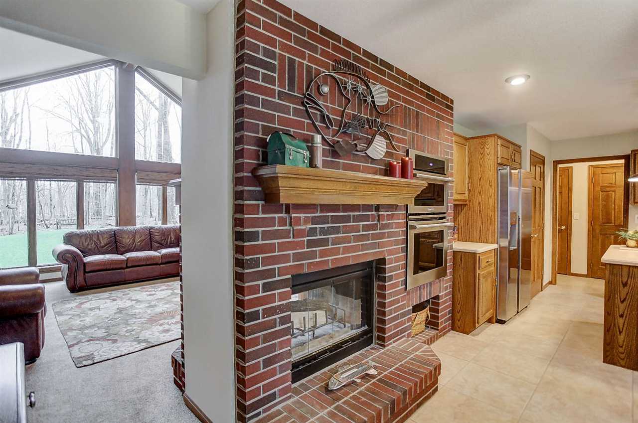 1325 Simon Road Huntertown, IN 46748 - Photo 8 of 36 Gallery Image 8