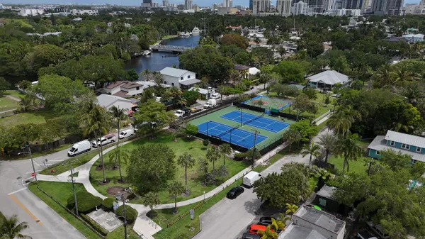 $750,000 | 615 Southwest 14th Avenue, Unit 12, Fort Lauderdale, FL 33312