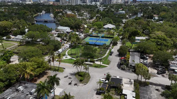 $750,000 | 615 Southwest 14th Avenue, Unit 12, Fort Lauderdale, FL 33312