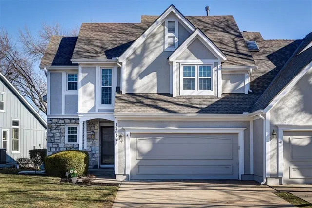 $350,000 | 12019 England Street, Overland Park, KS 66213