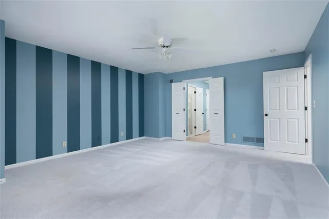 $350,000 | 12019 England Street, Overland Park, KS 66213