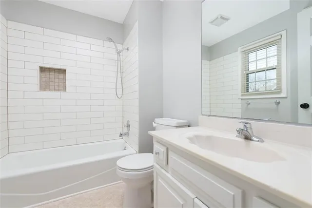 $350,000 | 12019 England Street, Overland Park, KS 66213