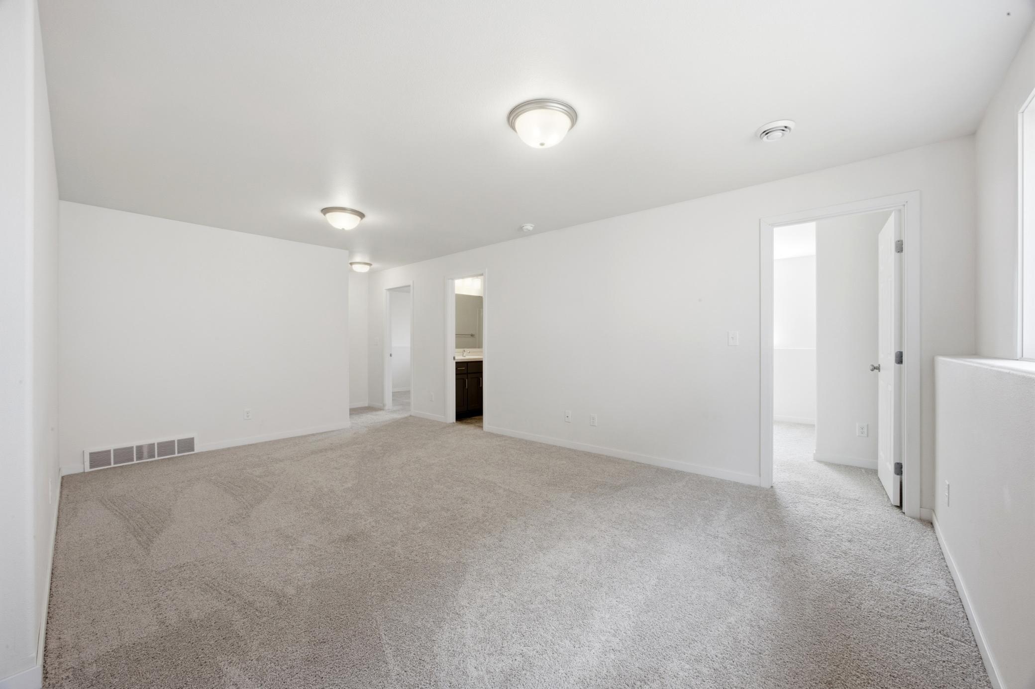 2506 Fulton Loop South Fargo, ND 58104 - Photo 17 of 28