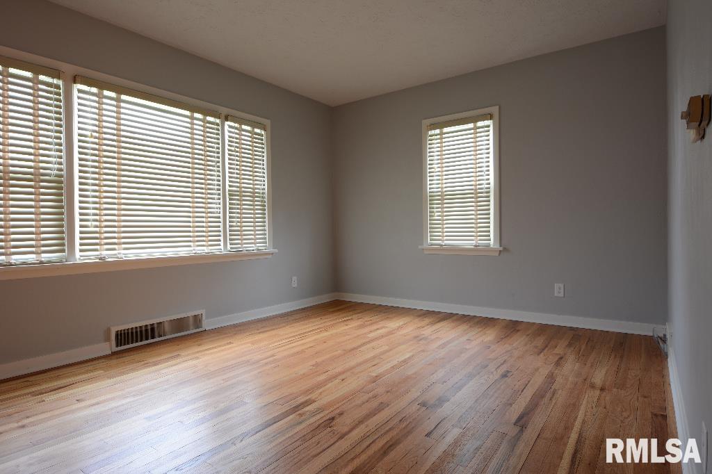 2382 Telegraph Road Davenport, IA 52804 - Photo 11 of 20 Gallery Image 11