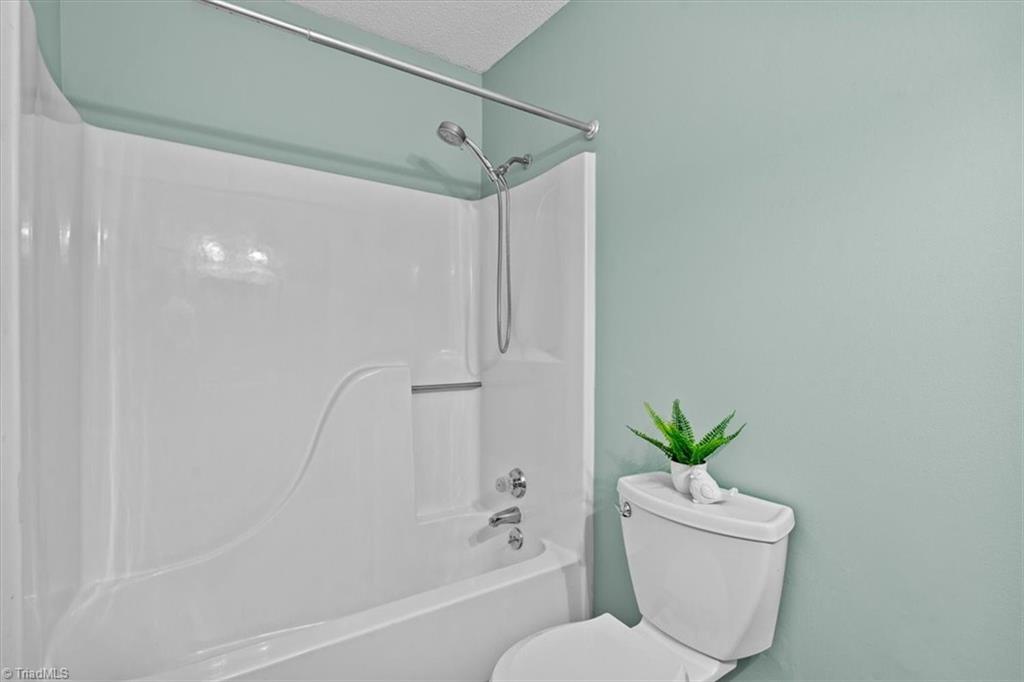 814 Guilford College Road, Unit 129 Greensboro, NC 27409 - Photo 27 of 33