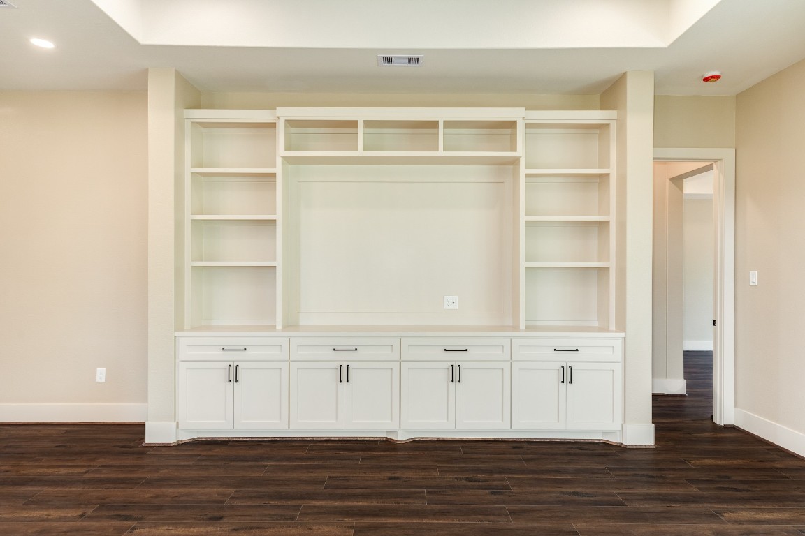 1737 Flintlock Court Angleton, TX 77515 - Photo 13 of 47