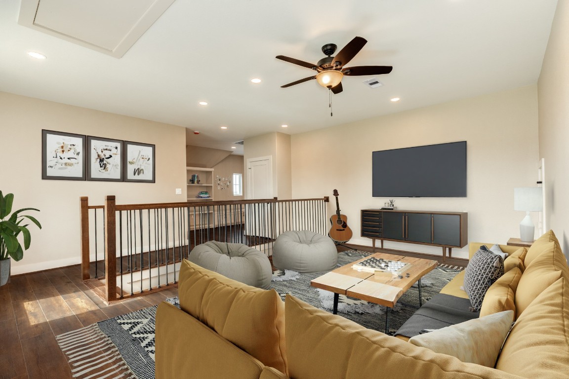 1737 Flintlock Court Angleton, TX 77515 - Photo 32 of 47