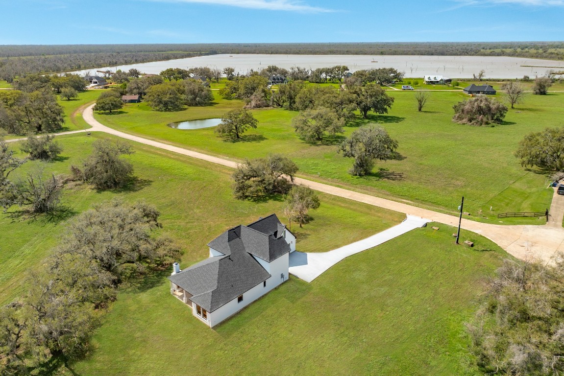 1737 Flintlock Court Angleton, TX 77515 - Photo 45 of 47