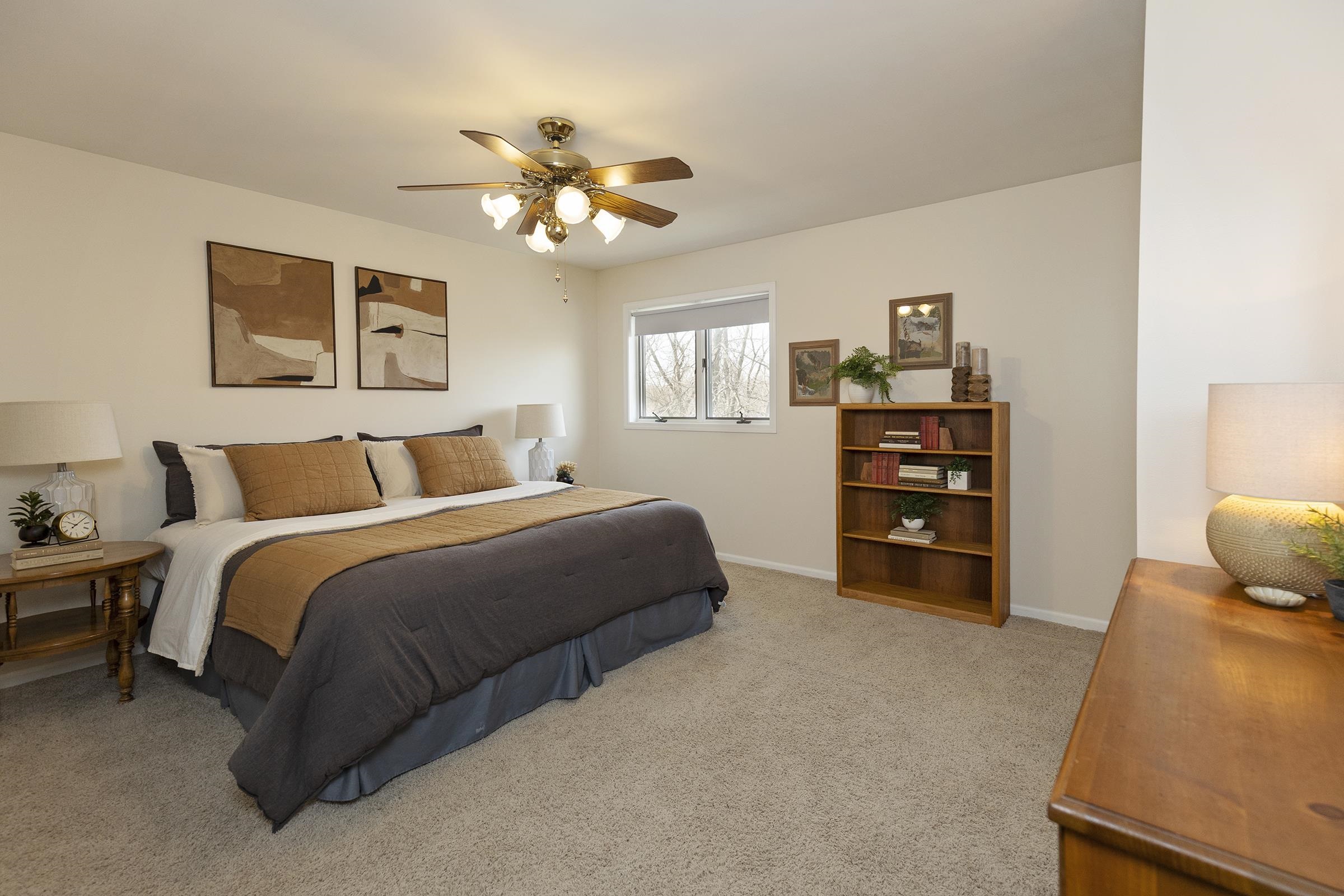 W7619 Koshkonong Lake Road Fort Atkinson, WI 53538 - Photo 37 of 85