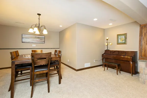 $875,000 | W7619 Koshkonong Lake Road, Fort Atkinson, WI 53538