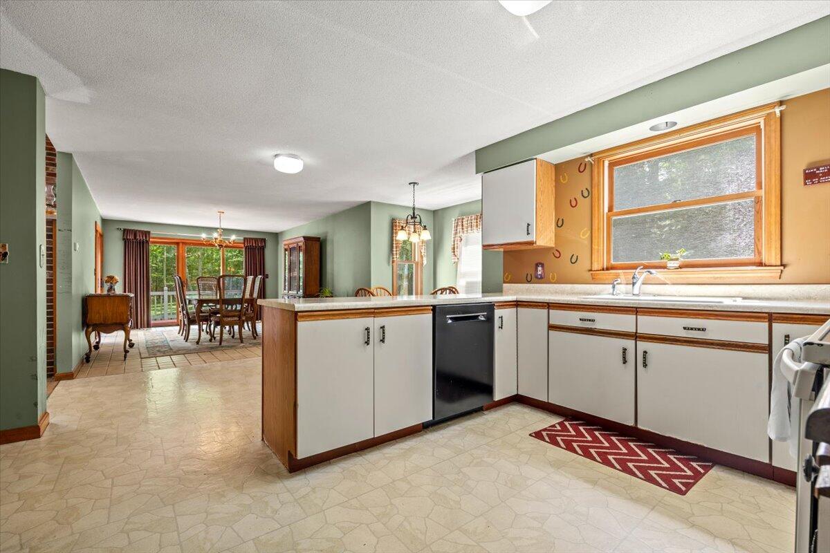 79 Waterhouse Road Biddeford, ME 04005 - Photo 22 of 55 22-79 Waterhouse-22