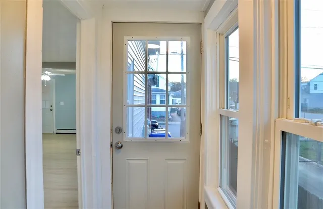 $2,100 | 23 Knight Street, Unit 23, West Warwick, RI 02893