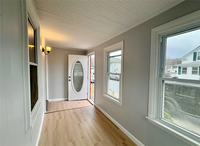 $2,100 | 23 Knight Street, Unit 23, West Warwick, RI 02893