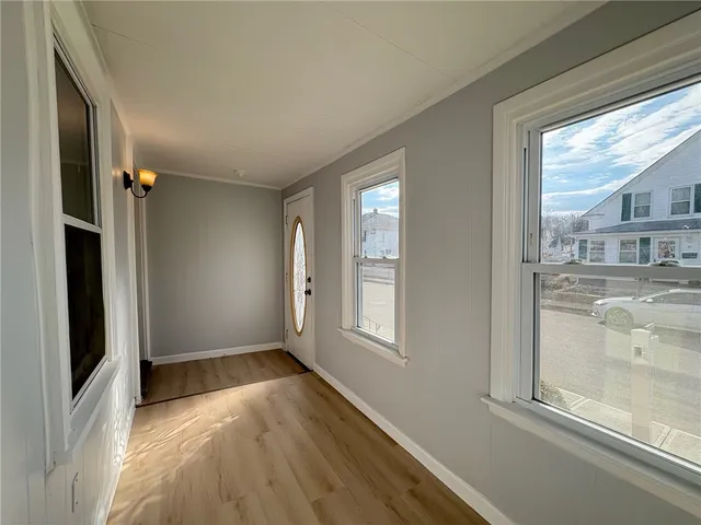 $2,100 | 23 Knight Street, Unit 23, West Warwick, RI 02893