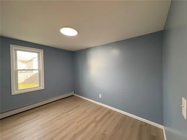 $2,100 | 23 Knight Street, Unit 23, West Warwick, RI 02893