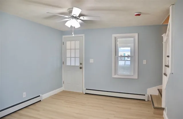 $2,100 | 23 Knight Street, Unit 23, West Warwick, RI 02893