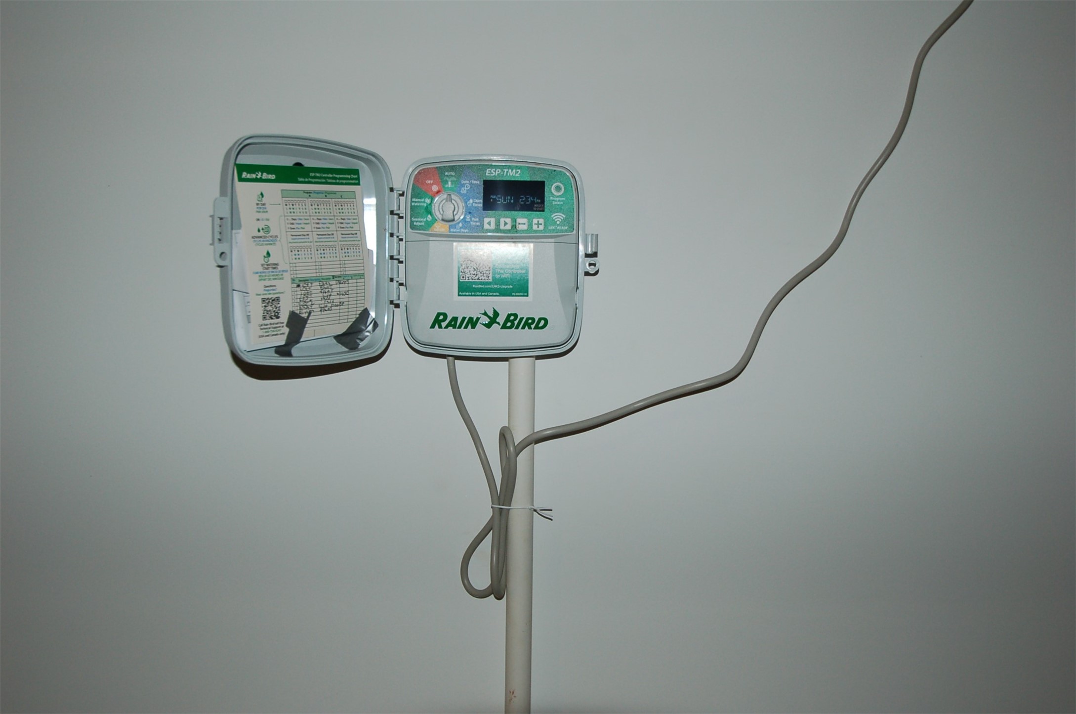 16130 Rustic Prairie Hockley, TX 77447 - Photo 17 of 21 a close view of light fixtures and windows