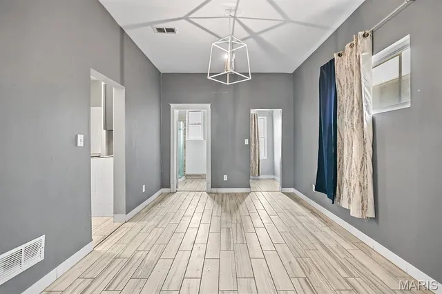 $99,000 | 6745 Vernon Avenue, University City, MO 63130