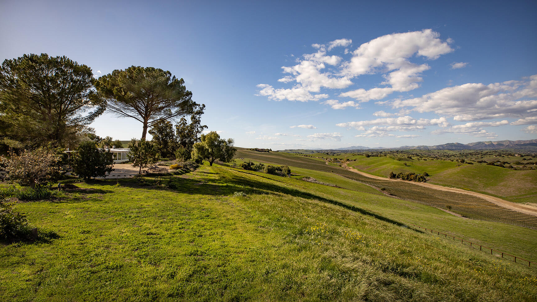 2852 Tapadero Road Solvang, CA 93463 - Photo 34 of 52 a view of a swimming pool with an ocean view