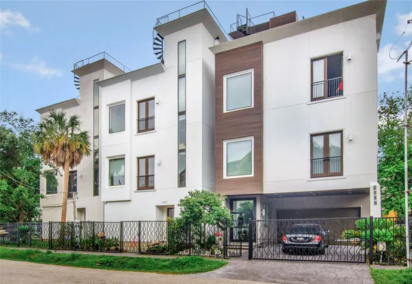 $3,750 | 5505 Rose Street, Houston, TX 77007