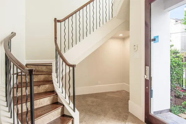 a view of entryway