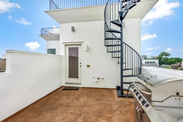 a view of an entryway with staircase